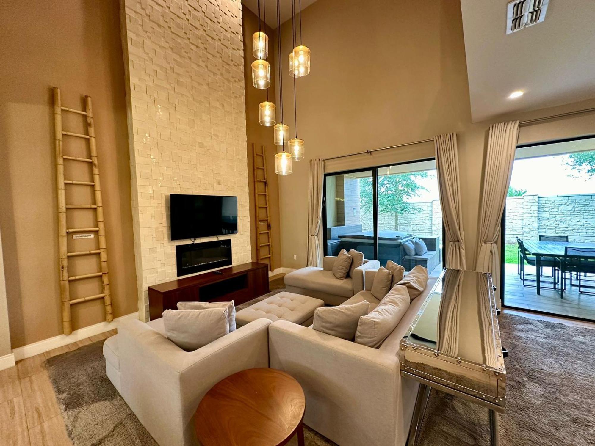 Luxury Home In Orlando With Private Hot Tub - 7 Min From Disney Parks - 3 Bedrooms And 4 Bathrooms! Екстер'єр фото
